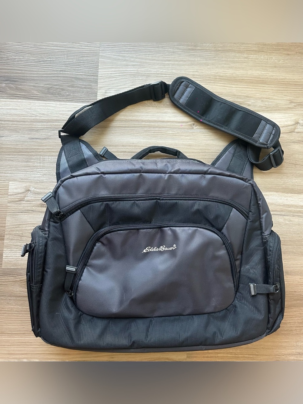 Eddie Bauer Laptop Messenger Bag Shoulder Black Gray Nylon